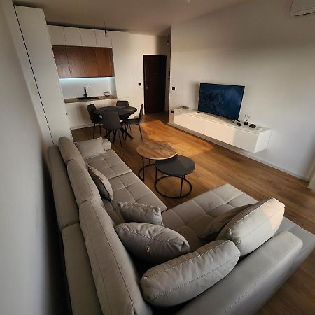 Cloud 10 Apartment Vlorë Εξωτερικό φωτογραφία